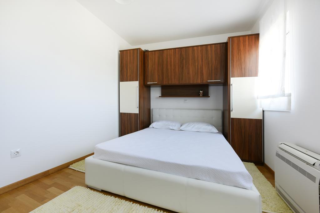 M&D Apartment ซาดาร์ ภายนอก รูปภาพ
