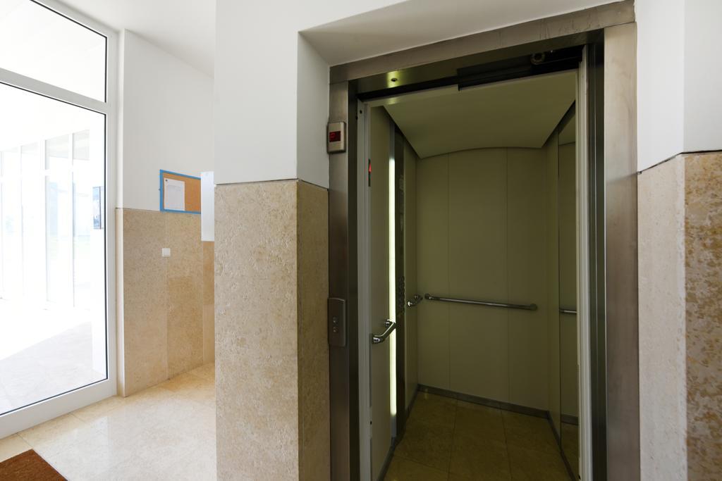 M&D Apartment ซาดาร์ ภายนอก รูปภาพ